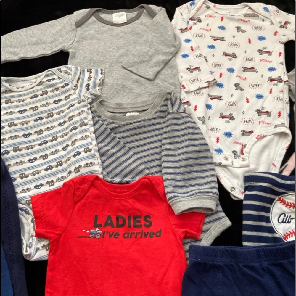 Baby clothes lot - Picture 12 of 12